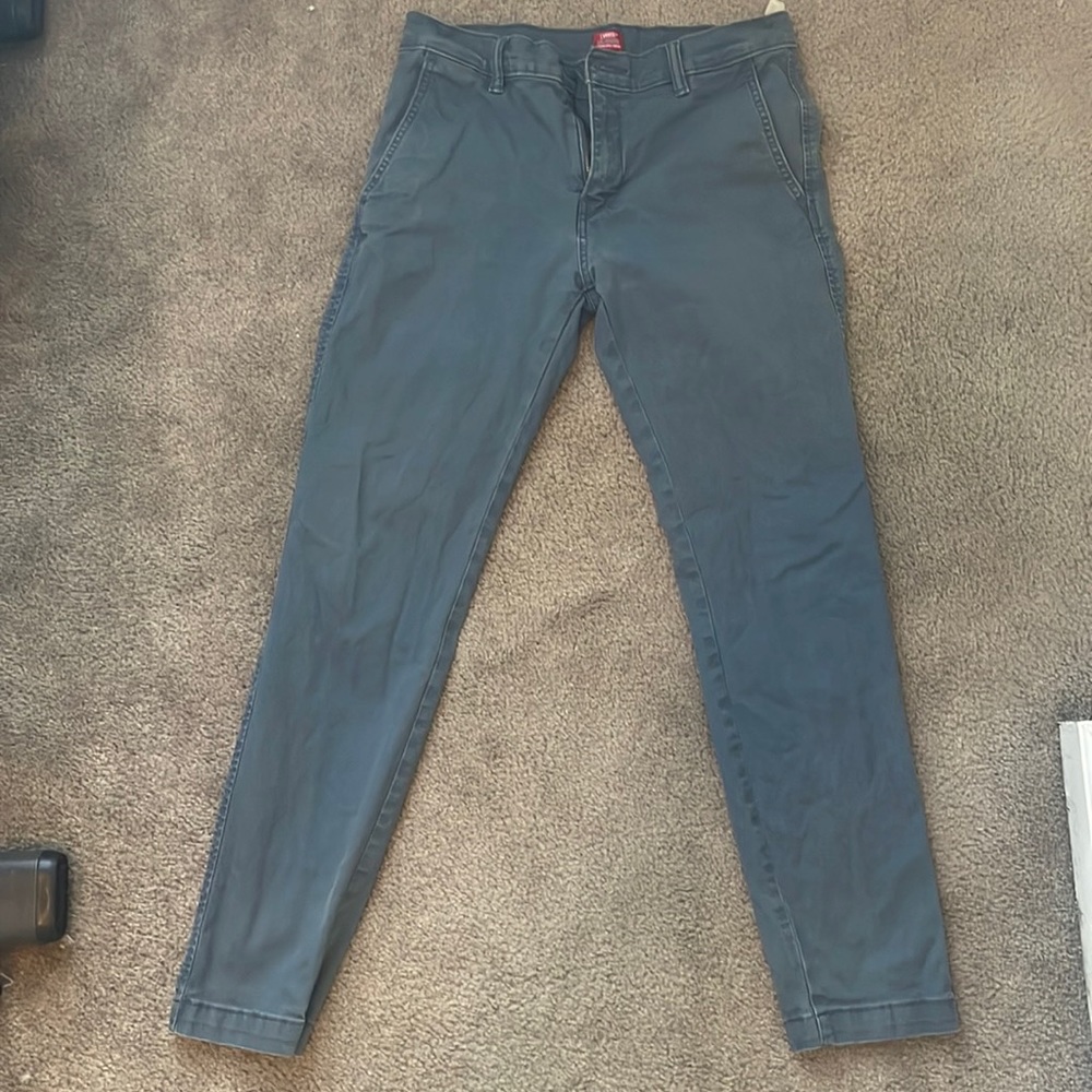 Levi’s XX standard taper chinos